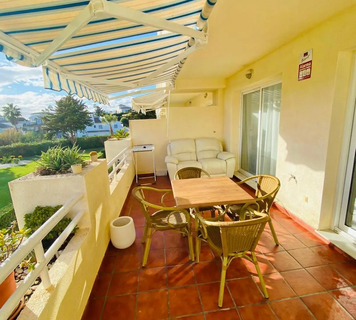 Apartment Gate Of Paradise El Faro Spain